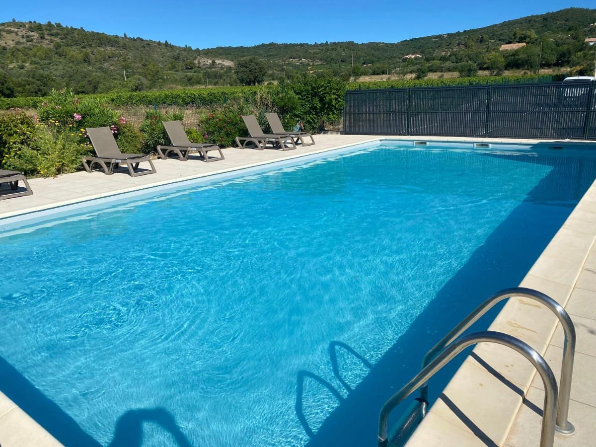 Appartement Entre Lac Et Mer Avec Piscine Péret Buitenkant foto