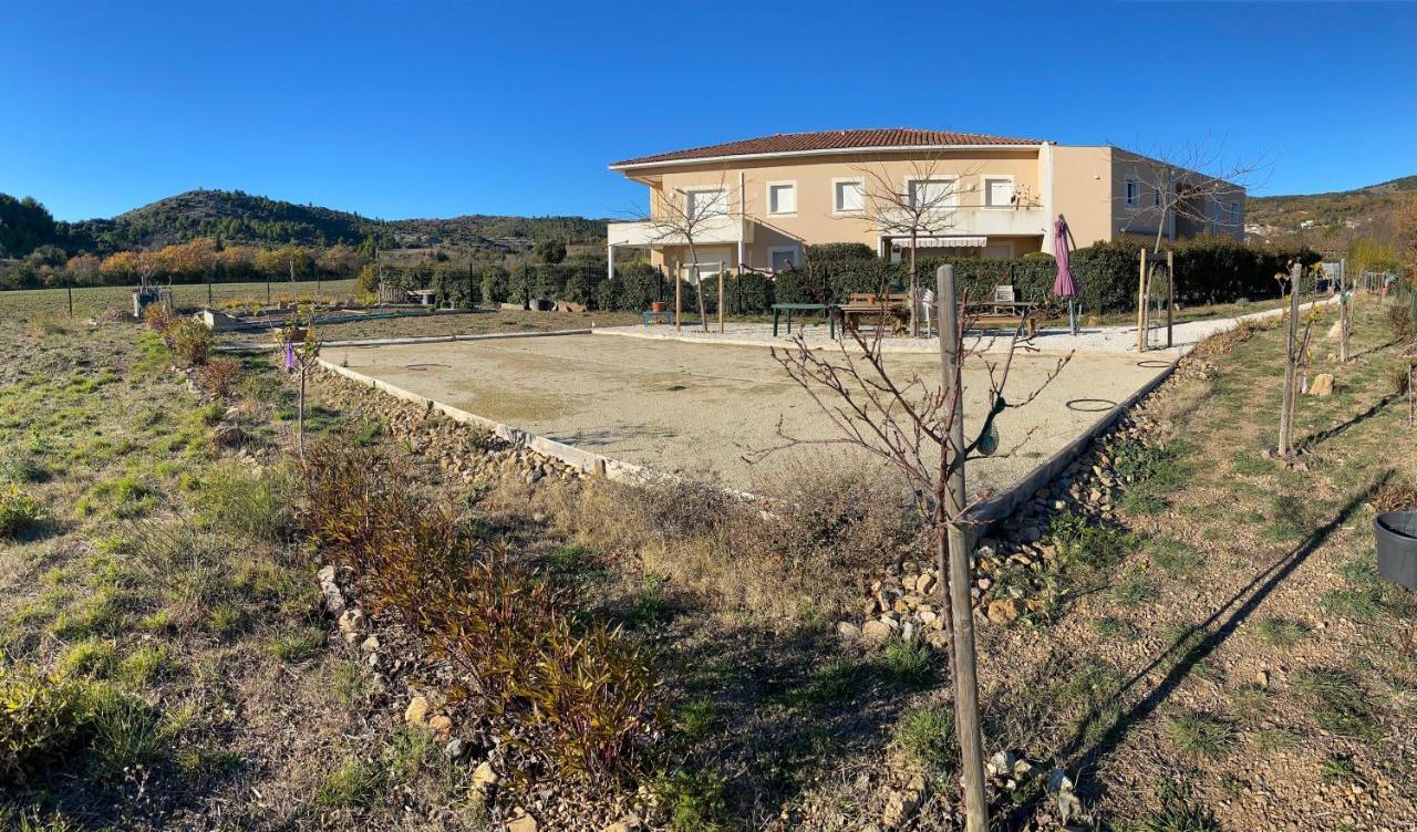 Appartement Entre Lac Et Mer Avec Piscine Péret Buitenkant foto